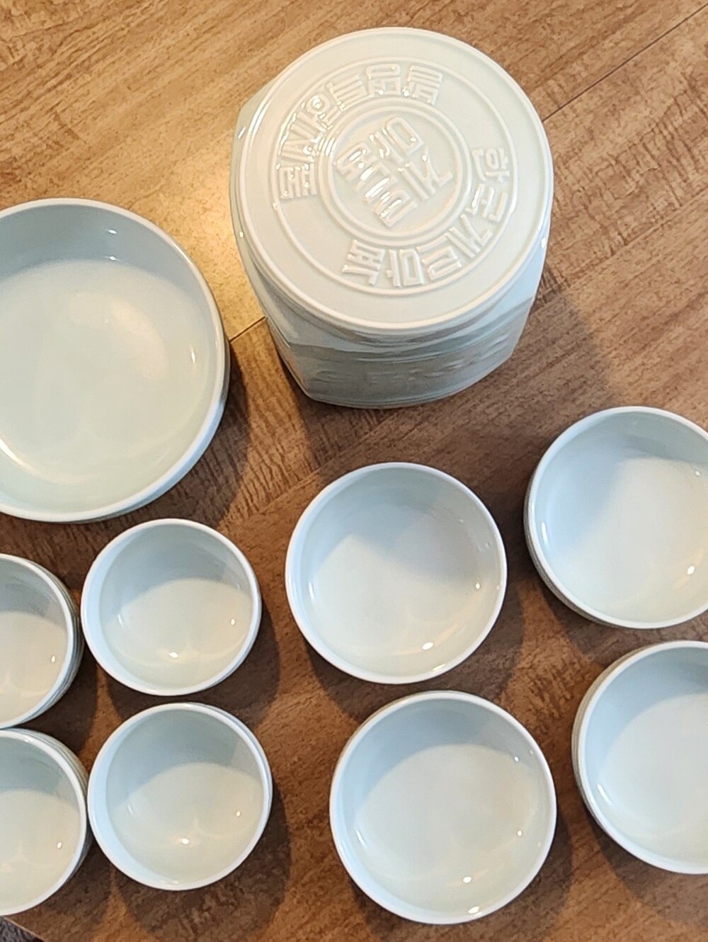Beautiful Korean-style celadon ceramic serving set 10 Pcs Jade Green